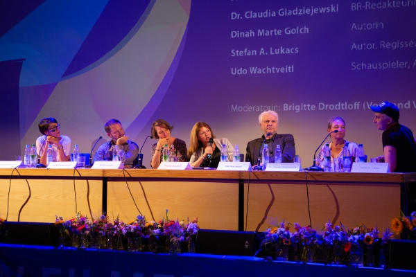 Dinah Marte Golch, Florian Gallenberger, Miriam Düssel, Brigitte Drodtloff, Udo Wachtveitl, Dr. Claudia Gladziejewski, Stefan A. Lukacs (© Pavel Broz)