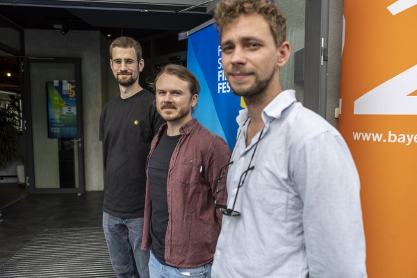 Quirin Grimm (Schnitt), Philip Henze (Kamera) und Philipp Maurice Raube (Producer) (Film: Tala'Vision)  (© Pavel Broz)